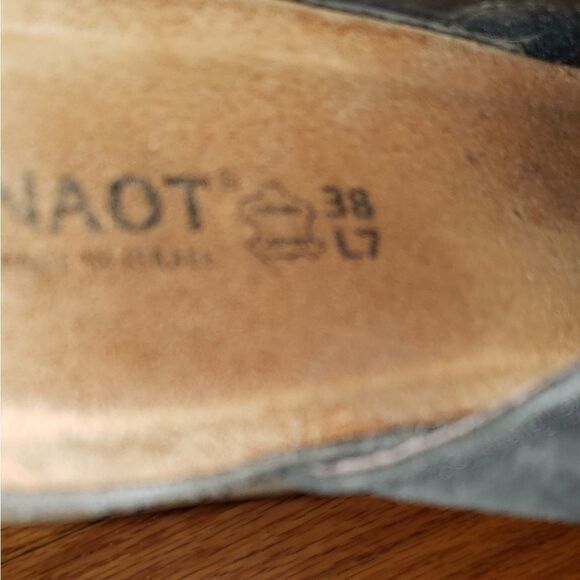 Naot Black Leather Slingback heels - Picture 9 of 10